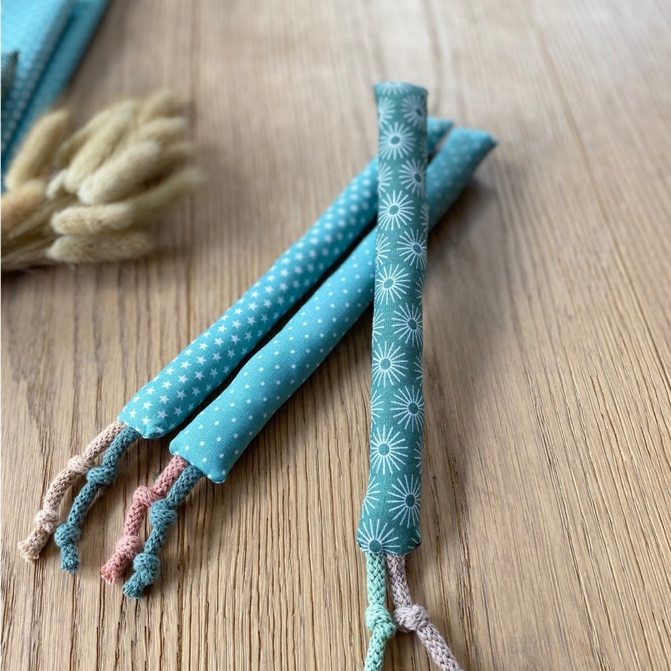 Handgemachte Baby Kaustangen Set - Zahnungshilfe aus Baumwolle in verschiedenen Muster